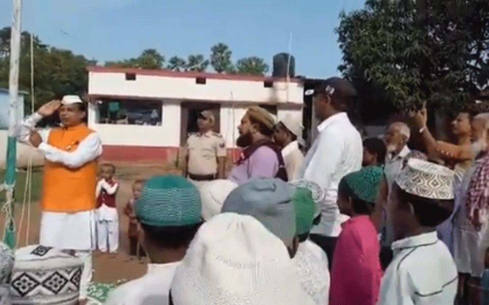 ಬಿಹಾರದ ನೂತನ ಶಿಕ್ಷಣ ಸಚಿವರಿಗೆ ರಾಷ್ಟ್ರಗೀತೆ ಸರಿಯಾಗಿ ಗೊತ್ತಿಲ್ಲ: ವೀಡಿಯೋ ಶೇರ್ ಮಾಡಿದ ಆರ್ ಜೆ ಡಿ