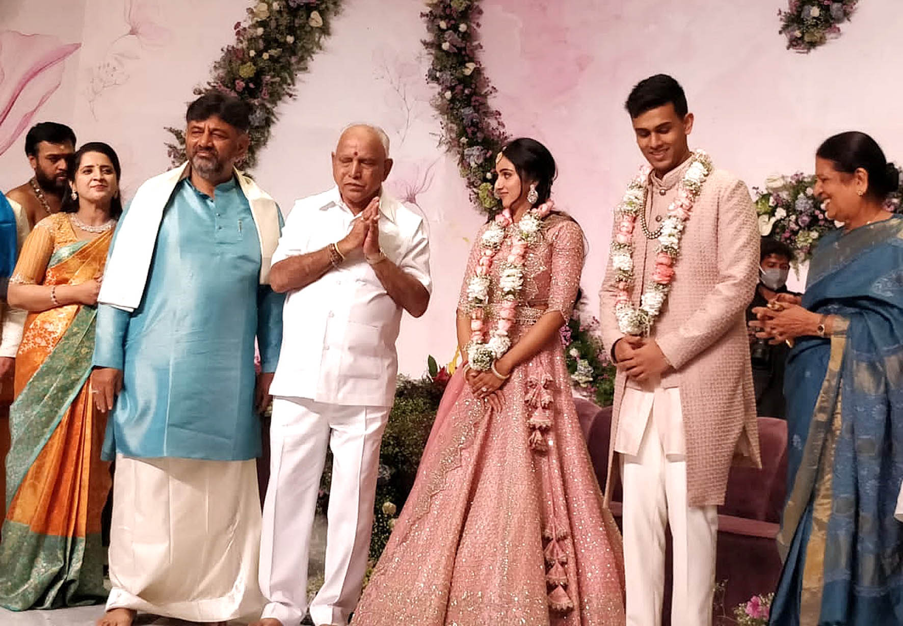 ಡಿ.ಕೆ.ಶಿವಕುಮಾರ್ ಪುತ್ರಿ ಐಶ್ವರ್ಯ-ಸಿದ್ದಾರ್ಥ ಪುತ್ರ ಅಮಾತ್ರ್ಯ ‘ವಿವಾಹ ನಿಶ್ಚಿತಾರ್ಥ’