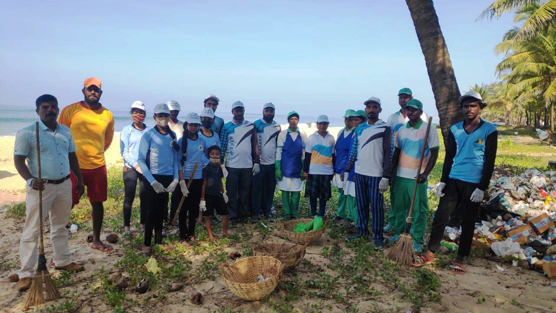 ಪಡುಬಿದ್ರಿ ಬೀಚ್‍ನಲ್ಲಿ ಸ್ವಚ್ಛತಾ ಕಾರ್ಯಕ್ರಮ