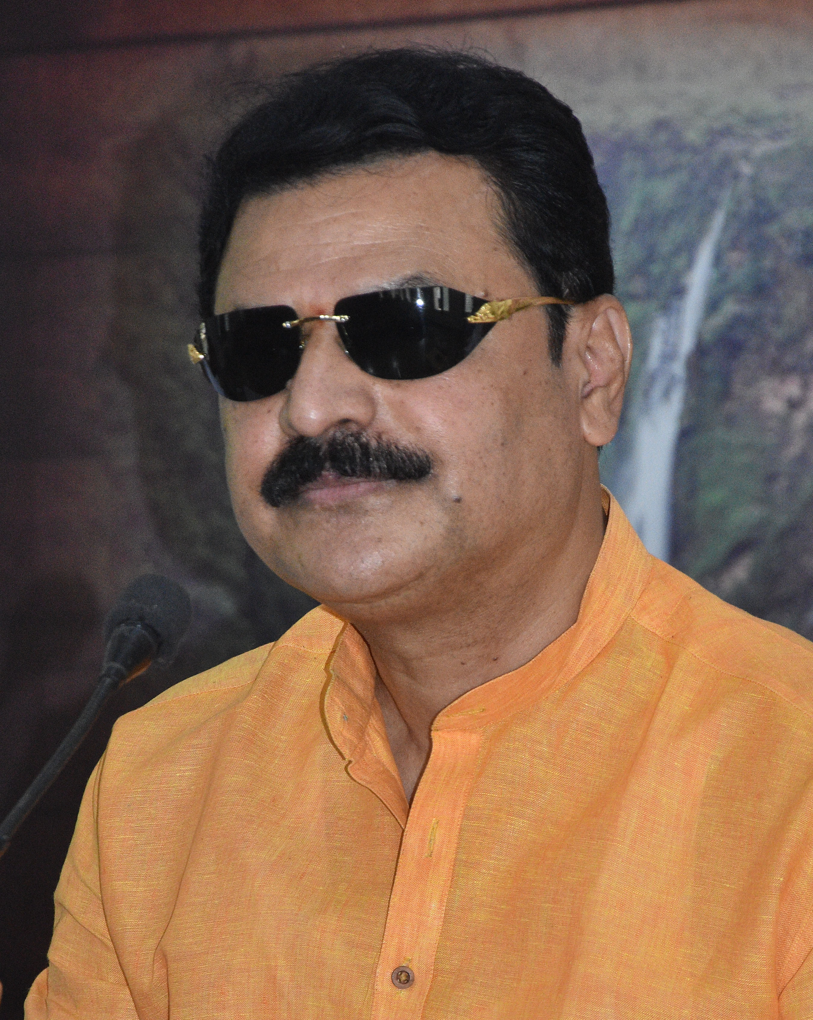 ಕೋಟಿಗಟ್ಟಲೇ ಹಣ ಖರ್ಚು ಮಾಡಿ ನಿಗಮಗಳ ಸ್ಥಾಪನೆ ಬೇಕೇ: ಬೇಳೂರು ಗೋಪಾಲಕೃಷ್ಣ ಪ್ರಶ್ನೆ