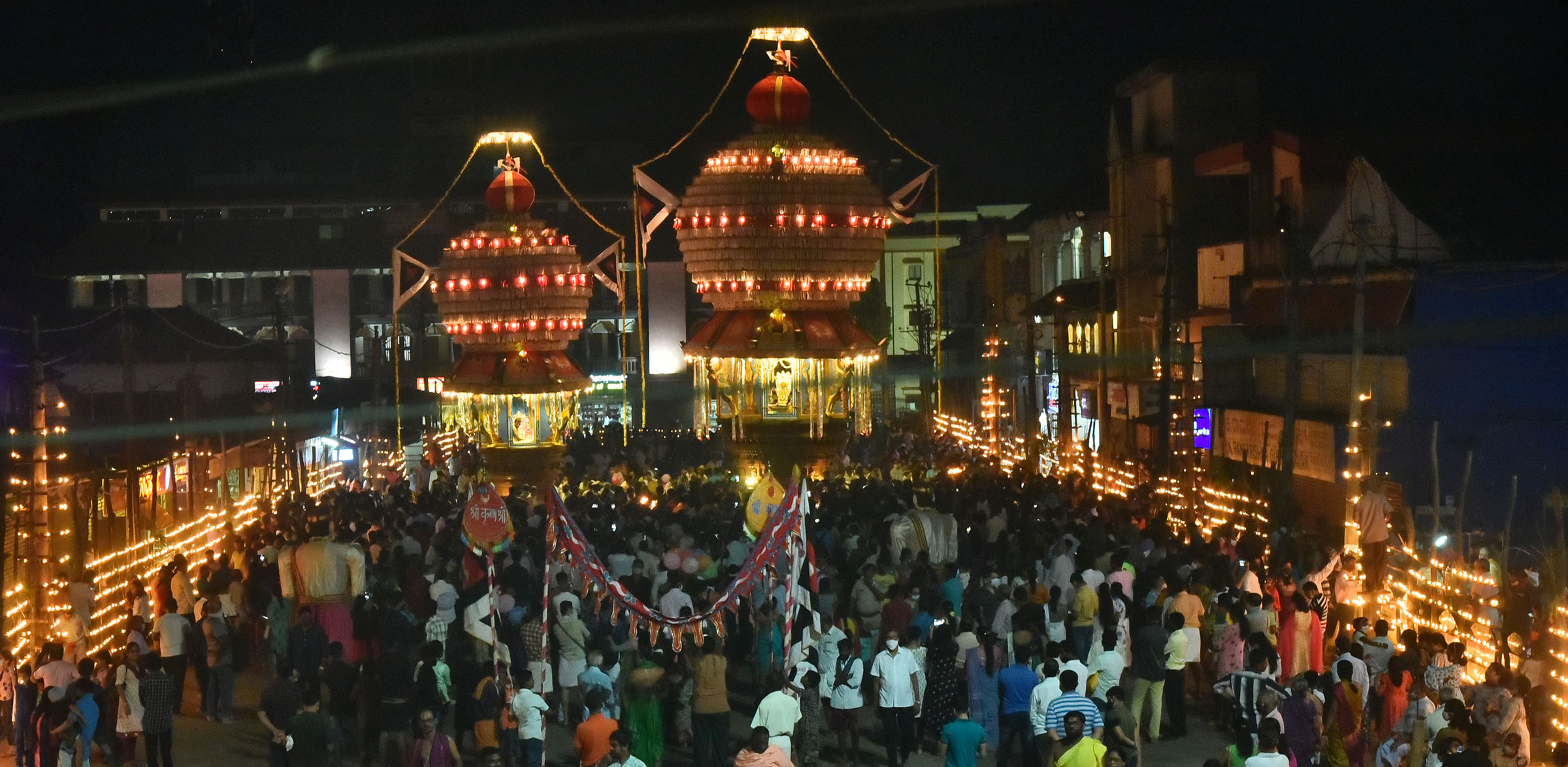 ಉಡುಪಿ ಶ್ರೀಕೃಷ್ಣ ಮಠದಲ್ಲಿ ತೆಪ್ಪೋತ್ಸವ, ಲಕ್ಷದೀಪೋತ್ಸವ ಆರಂಭ
