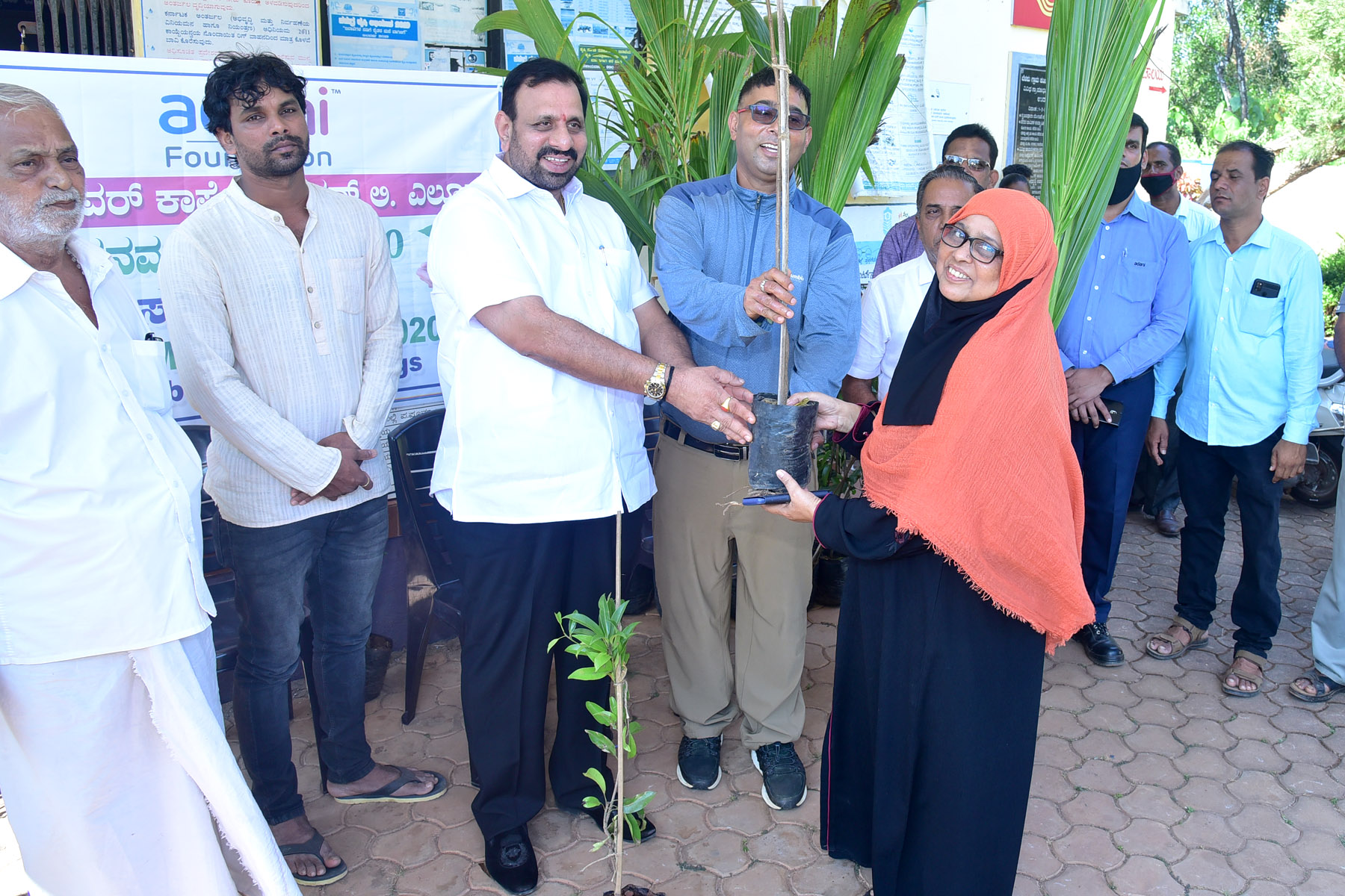 ಬೆಳಪು: ಅದಾನಿ ಫೌಂಡೇಶನ್ ನಿಂದ ವನಮಹೋತ್ಸವ ಕಾರ್ಯಕ್ರಮ