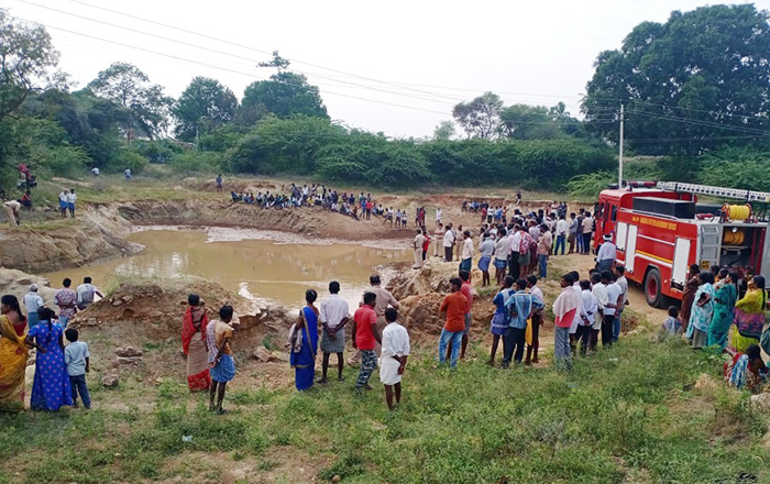ಈಜಲು ತೆರಳಿದ್ದ ನಾಲ್ವರು ಬಾಲಕರು ನೀರಿನಲ್ಲಿ ಮುಳುಗಿ ಮೃತ್ಯು