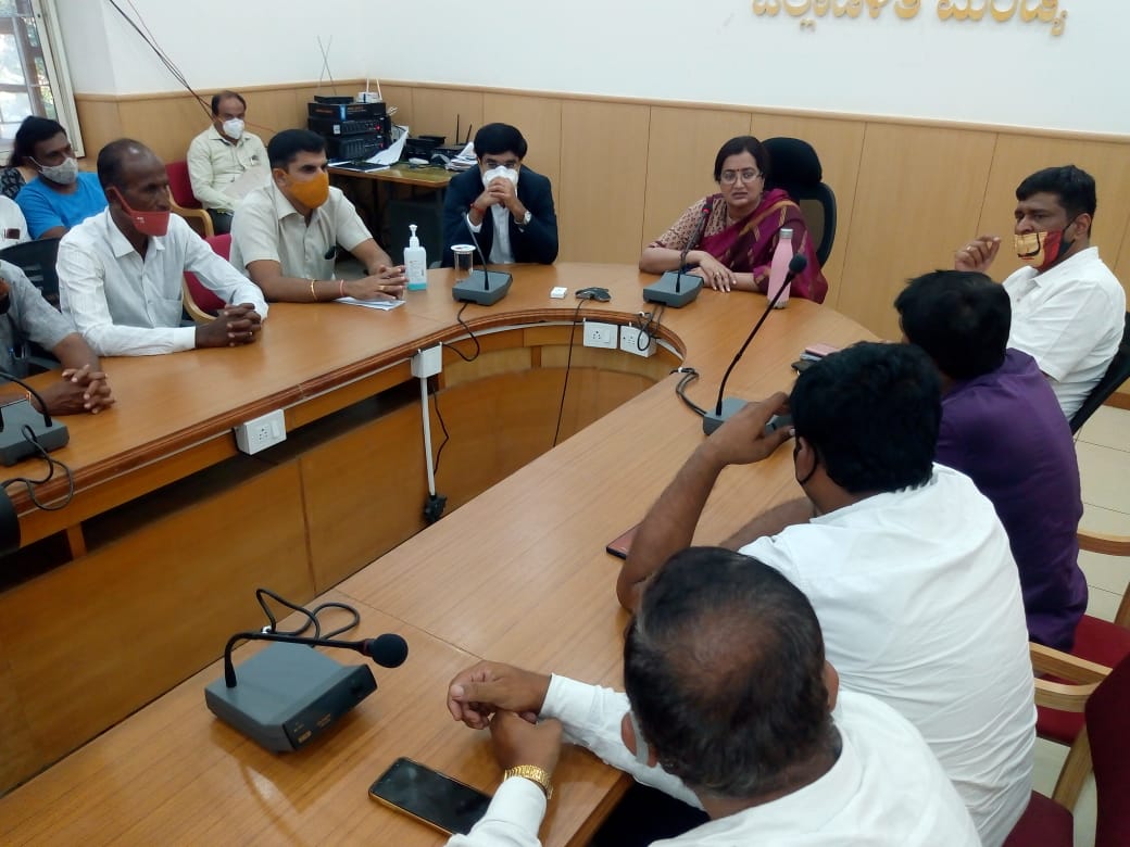 ಮೈಷುಗರ್ ವಿಷಯದಲ್ಲಿ ನಿಮ್ಮಷ್ಟೇ ನೋವು ನನಗೂ ಇದೆ: ಸಂಸದೆ ಸುಮಲತಾ ಅಂಬರೀಷ್