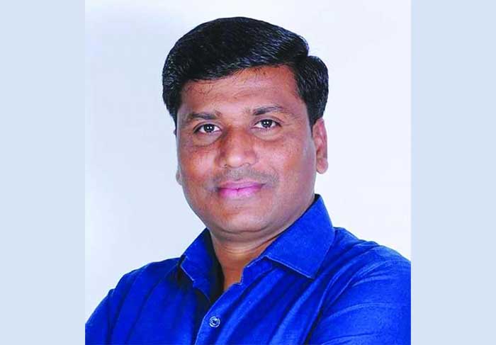 ಬಿಜೆಪಿ ಕಾರ್ಯಕರ್ತರಿಗೆ ತೋಳು ತಟ್ಟಿ ಸವಾಲು ಹಾಕಿದ ಶಾಸಕ ಭೀಮಾನಾಯ್ಕ: ವಿಡಿಯೋ ವೈರಲ್