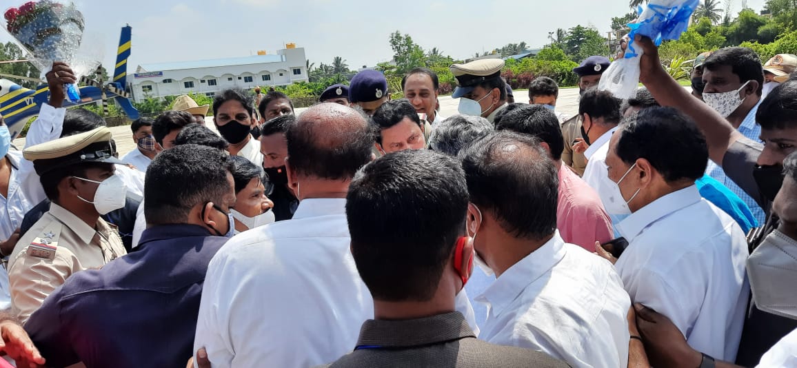 ಎಂಪಿಎಂ ಕಾರ್ಖಾನೆಗೆ ಲೀಸ್‍ಗೆ ನೀಡಿದ್ದ ಅರಣ್ಯ ವಾಪಸ್ ಪಡೆಯಲು ಆಗ್ರಹಿಸಿ ಮನವಿ