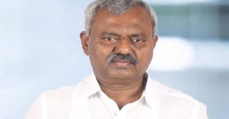 ಖುರ್ಚಿ ಉಳಿಸಿಕೊಳ್ಳಲು ಸಿದ್ದರಾಮಯ್ಯ, ಡಿಕೆಶಿ ಕಚ್ಚಾಟ : ಸಚಿವ ಎಸ್.ಟಿ.ಸೋಮಶೇಖರ್