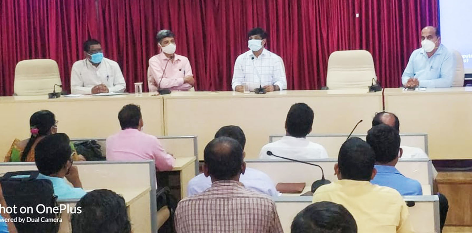 ನೀತಿ ಸಂಹಿತೆ ಉಲ್ಲಂಘನೆಗೆ ಅವಕಾಶ ನೀಡಬೇಡಿ: ಜಿಲ್ಲಾಧಿಕಾರಿ