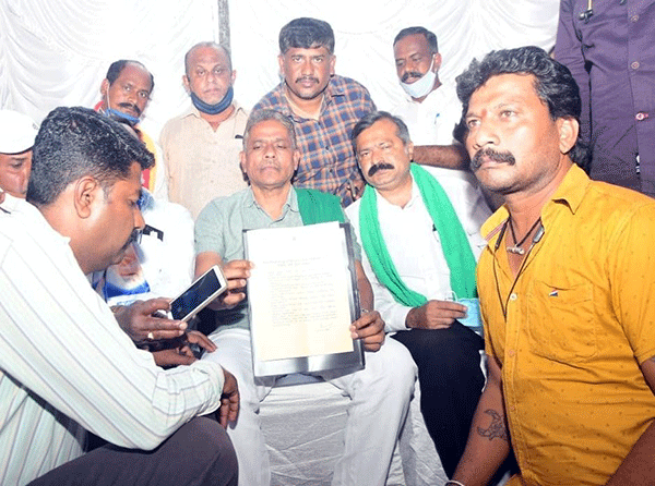 6ನೇ ವೇತನ ಜಾರಿಗೆ ಸರಕಾರ ಸ್ಪಷ್ಟತೆ ನೀಡಿದರೆ10 ನಿಮಿಷಗಳಲ್ಲಿ ಮುಷ್ಕರ ವಾಪಸ್: ಸಾರಿಗೆ ನಿಗಮಗಳ ನೌಕರರ ಕೂಟ