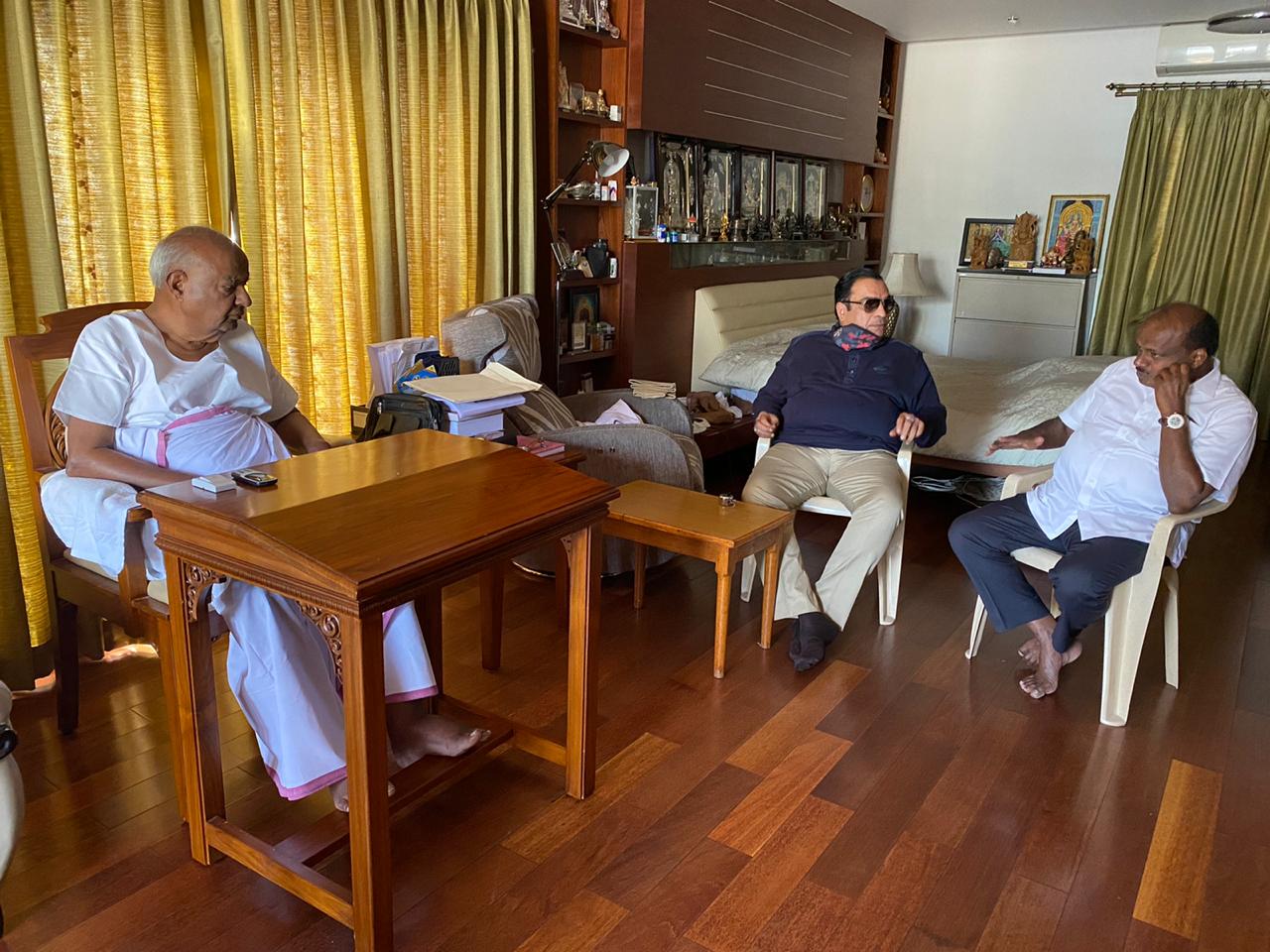 ದೇವೇಗೌಡರನ್ನು ಭೇಟಿಯಾದ ಸಿ.ಎಂ.ಇಬ್ರಾಹಿಂ: ರಾಜಕೀಯ ವಲಯದಲ್ಲಿ ಕುತೂಹಲ