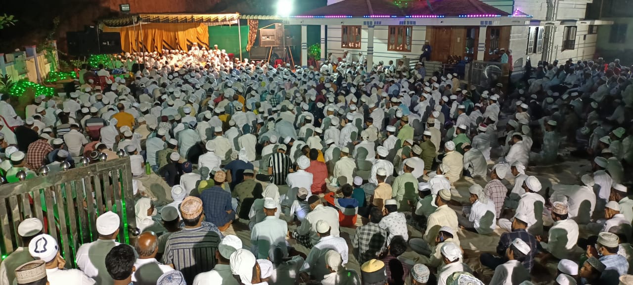 ಬಾರೆಬೆಟ್ಟು: ಕಬಕ ಉಸ್ತಾದ್ ನೇತೃತ್ವದ 30 ನೇ ವಾರ್ಷಿಕ ಜಲಾಲಿಯ ರಾತೀಬ್