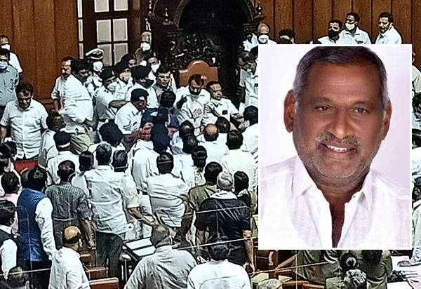 ರಾಜ್ಯಪಾಲರ ಭೇಟಿ ಬಳಿಕ ಬಿಜೆಪಿ- ಜೆಡಿಎಸ್ ಸುದ್ದಿಗೋಷ್ಟಿ: ಘಟನೆ ಬಗ್ಗೆ ಮಾಧುಸ್ವಾಮಿ ಹೇಳಿದ್ದೇನು ?