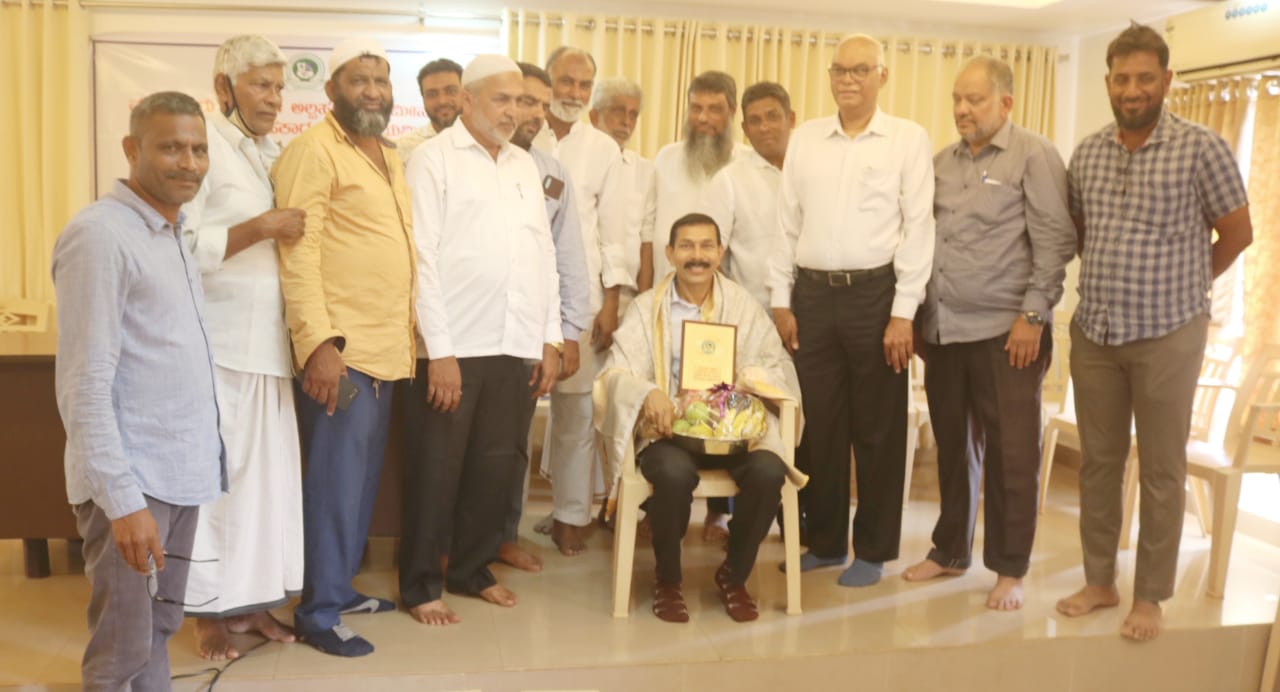 ​ಬೋಟ್ ದುರಂತದಲ್ಲಿ ಮೃತಪಟ್ಟ ಕುಟುಂಬಸ್ಥರಿಗೆ ಪರಿಹಾರಧನ ವಿತರಣೆ