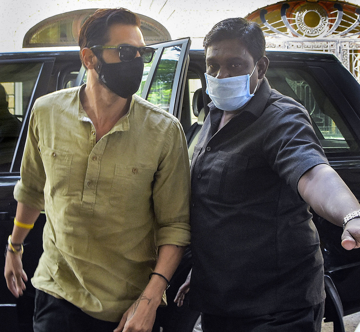 ಅರ್ಜುನ್ ರಾಂಪಾಲ್ ವಿಚಾರಣೆ ನಡೆಸಿದ ಎನ್‌ಸಿಬಿ