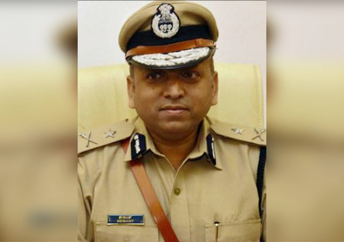 ಐಪಿಎಸ್ ಅಧಿಕಾರಿ ನಿಂಬಾಳ್ಕರ್ ವಿರುದ್ಧ ಬಲವಂತದ ಕ್ರಮ ಬೇಡ: ಸಿಬಿಐಗೆ ಹೈಕೋರ್ಟ್ ಸೂಚನೆ