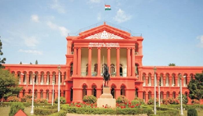 ಇನ್ಸ್​ಪೆಕ್ಟರ್​ಗೆ ಕಸ ಗುಡಿಸುವ ಶಿಕ್ಷೆ ವಿಧಿಸಿದ ಹೈಕೋರ್ಟ್: ಕಾರಣವೇನು ಗೊತ್ತೇ ?