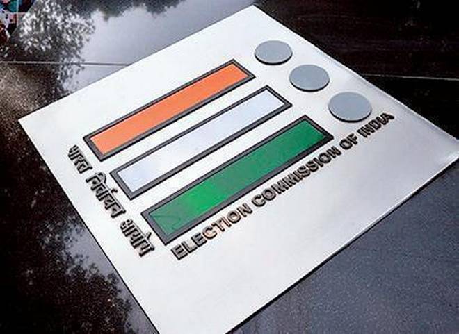 ಗಲ್ಫ್ ರಾಷ್ಟ್ರಗಳಲ್ಲಿರುವ ಭಾರತೀಯರಿಗೆ ಅಂಚೆ ಮತದಾನ ಸೌಲಭ್ಯವಿಲ್ಲ ಎಂಬ ವರದಿಯನ್ನು ನಿರಾಕರಿಸಿದ ಚುನಾವಣಾ ಆಯೋಗ