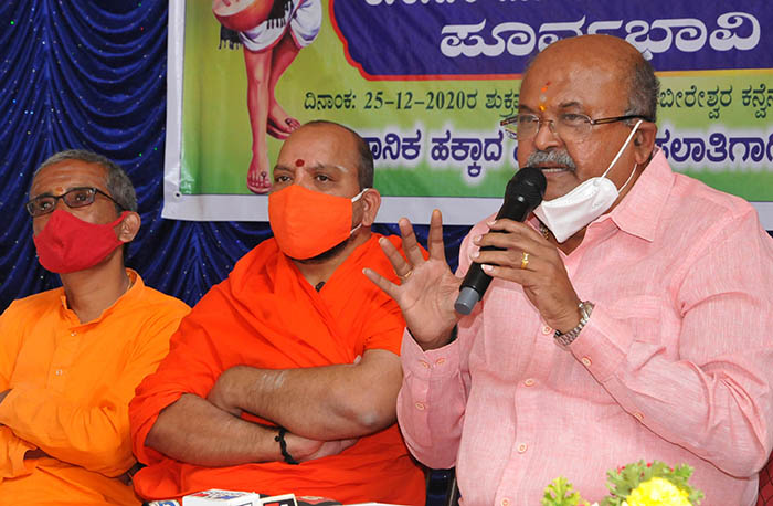 ಕುರುಬರಿಗೆ ಎಸ್ಟಿ ಮೀಸಲಾತಿಗೆ ಒತ್ತಾಯಿಸಿ 340 ಕಿ.ಮಿ.ಪಾದಯಾತ್ರೆ: ಮಾಜಿ ಸಚಿವ ಎಚ್.ಎಂ.ರೇವಣ್ಣ