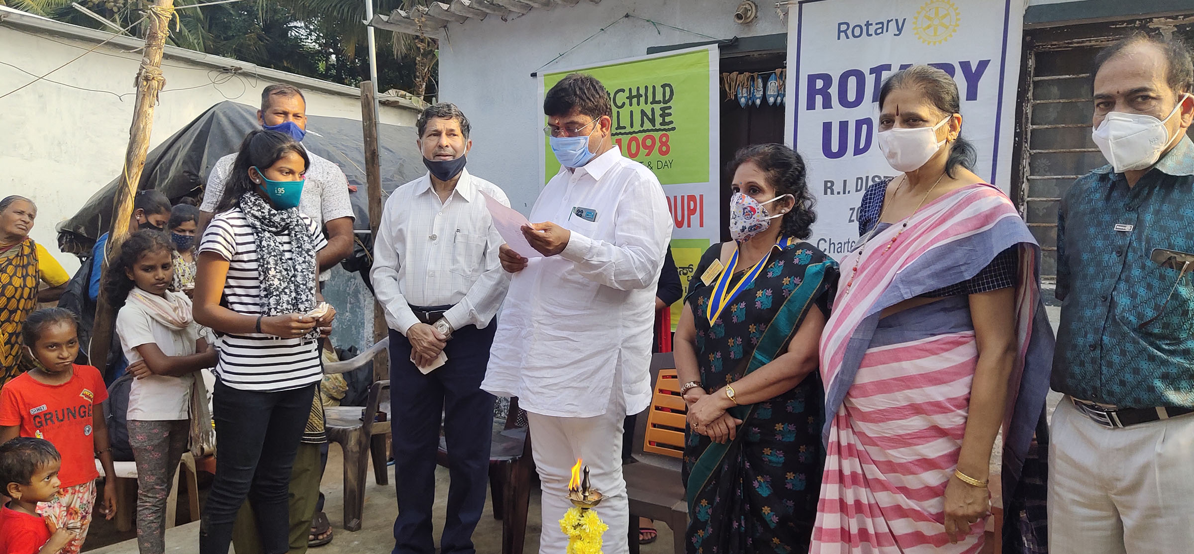 ಪಂದುಬೆಟ್ಟು: 3 ಮನೆಗಳಿಗೆ ಸೋಲಾರ್ ದೀಪ ಅಳವಡಿಕೆ