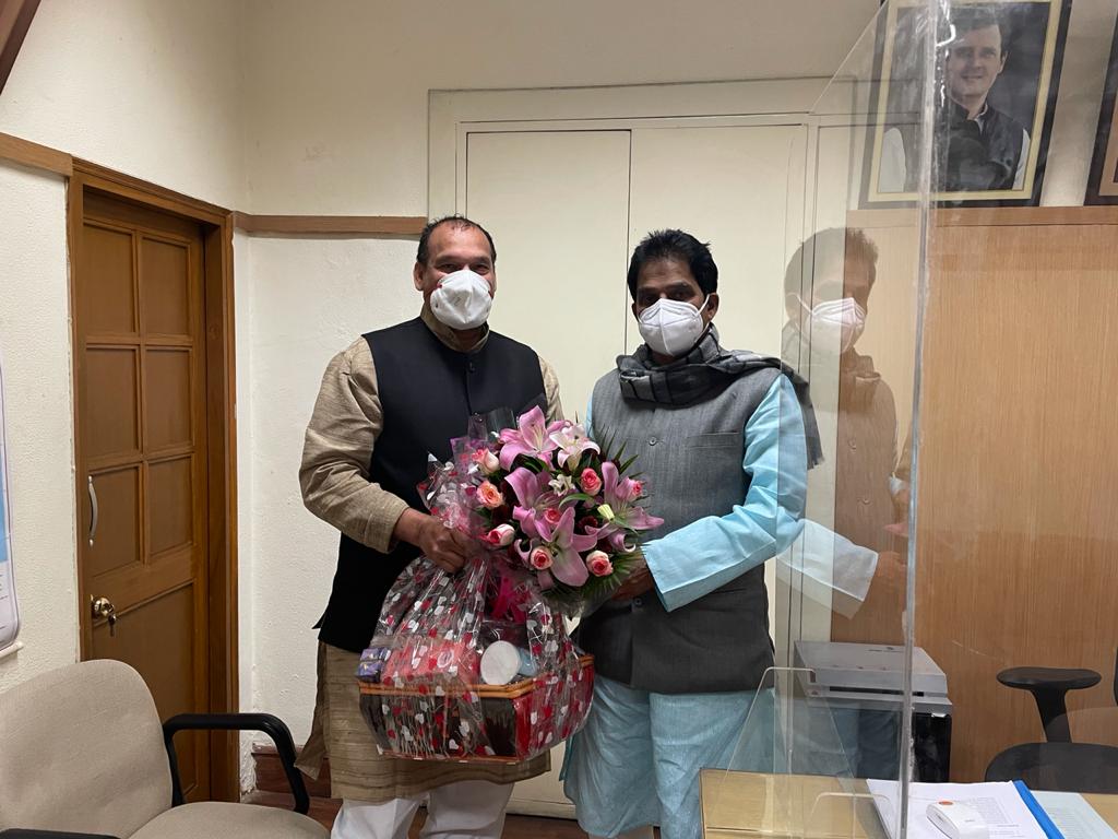 ಎಐಸಿಸಿ ಕಾರ್ಯದರ್ಶಿಯಾಗಿ ಐವನ್ ಅಧಿಕಾರ ಸ್ವೀಕಾರ