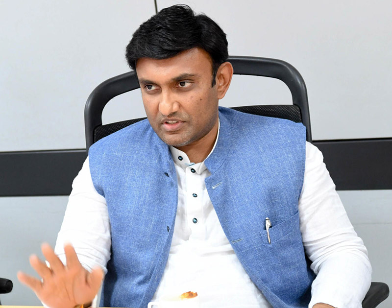 ಡಿ.20ರಿಂದ ಜ.2ರ ವರೆಗೆ ಸಭೆ, ಸಮಾರಂಭಗಳಿಗೆ ನಿರ್ಬಂಧಕ್ಕೆ ಸಮಿತಿ ಶಿಫಾರಸ್ಸು : ಸಚಿವ ಡಾ.ಸುಧಾಕರ್