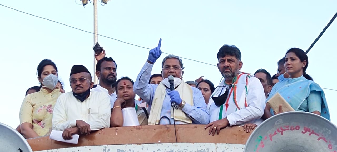 ಪುರಸಭೆ ಸದಸ್ಯೆಗೆ ಗರ್ಭಪಾತ: ಬಿಜೆಪಿ ಶಾಸಕ ಸಿದ್ದು ಸವದಿ ಬಂಧನಕ್ಕೆ ಕಾಂಗ್ರೆಸ್ ಪಟ್ಟು