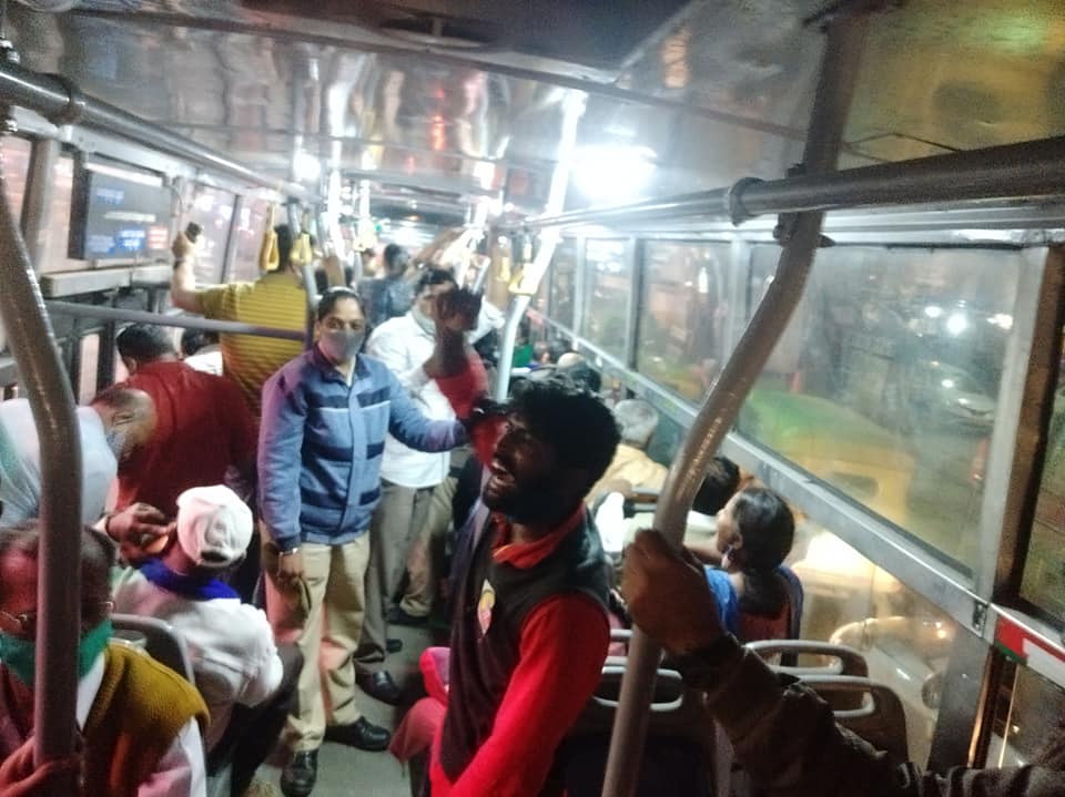 ಭೂ ಸುದಾರಣೆ ಕಾಯ್ದೆ ತಿದ್ದುಪಡಿಗೆ ಅಂಗೀಕಾರ ವಿರೋಧಿಸಿ ಪ್ರತಿಭಟನೆ: 70ಕ್ಕೂ ಅಧಿಕ ರೈತ ಮುಖಂಡರ ಬಂಧನ