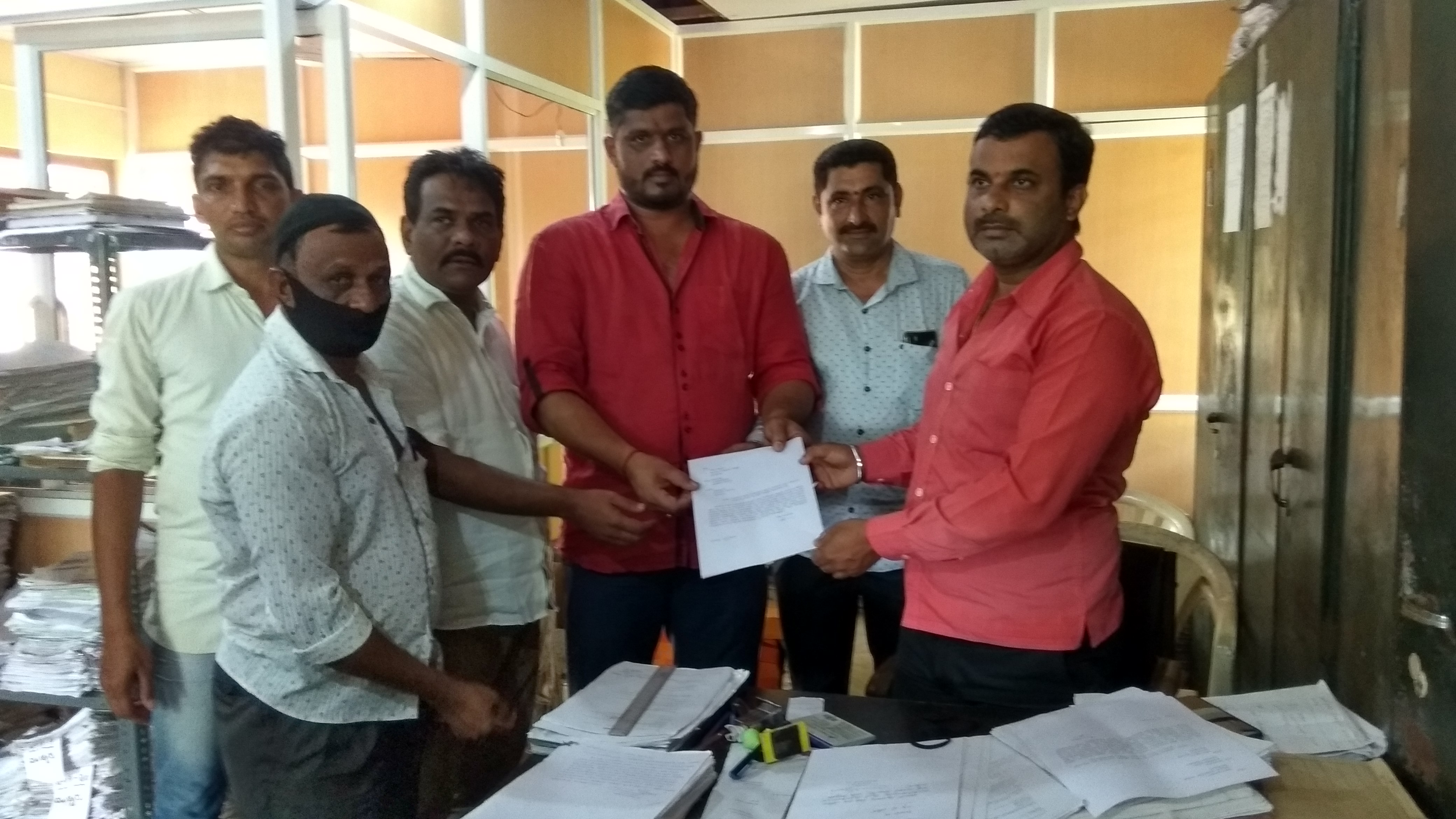 ಗುರುಪುರ ಗುಡ್ಡೆ ಕುಸಿತ ಘಟನೆ : ಜಿಲ್ಲಾಡಳಿತಕ್ಕೆ ಮರು ಮನವಿ, ಪ್ರತಿಭಟನೆ ಎಚ್ಚರಿಕೆ