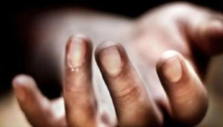 ನೇಣು ಬಿಗಿದು ಆತ್ಮಹತ್ಯೆ