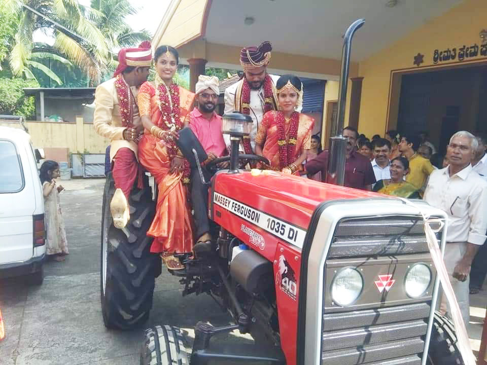 ಬಾರಕೂರು: ಕೃಷಿ ಸಂಸ್ಕೃತಿಗೆ ಹೊಸ ಪರಿಕಲ್ಪನೆ ನೀಡಿದ ಮದುವೆ ದಿಬ್ಬಣ