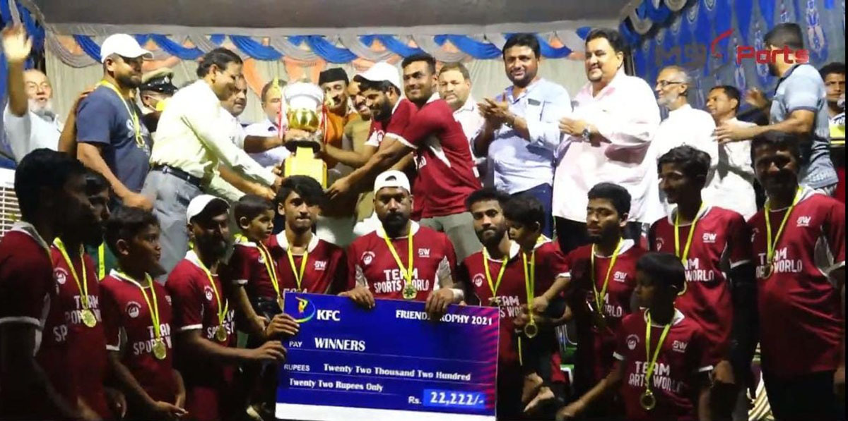 ಕೋಡಿ : ಕೋಮು ಸೌಹಾರ್ದತೆಗಾಗಿ ‘ಫ್ರೆಂಡ್ಸ್ ಟ್ರೋಫಿ’ ಕ್ರಿಕೆಟ್ ಪಂದ್ಯಾಟ