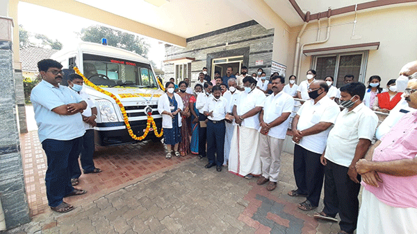 ಕುಕ್ಕೆ ಸುಬ್ರಹ್ಮಣ್ಯ ದೇವಸ್ಥಾನದಿಂದ ಕಡಬ ಸಮುದಾಯ ಆರೋಗ್ಯ ಕೇಂದ್ರಕ್ಕೆ ಆ್ಯಂಬುಲೆನ್ಸ್ ಕೊಡುಗೆ