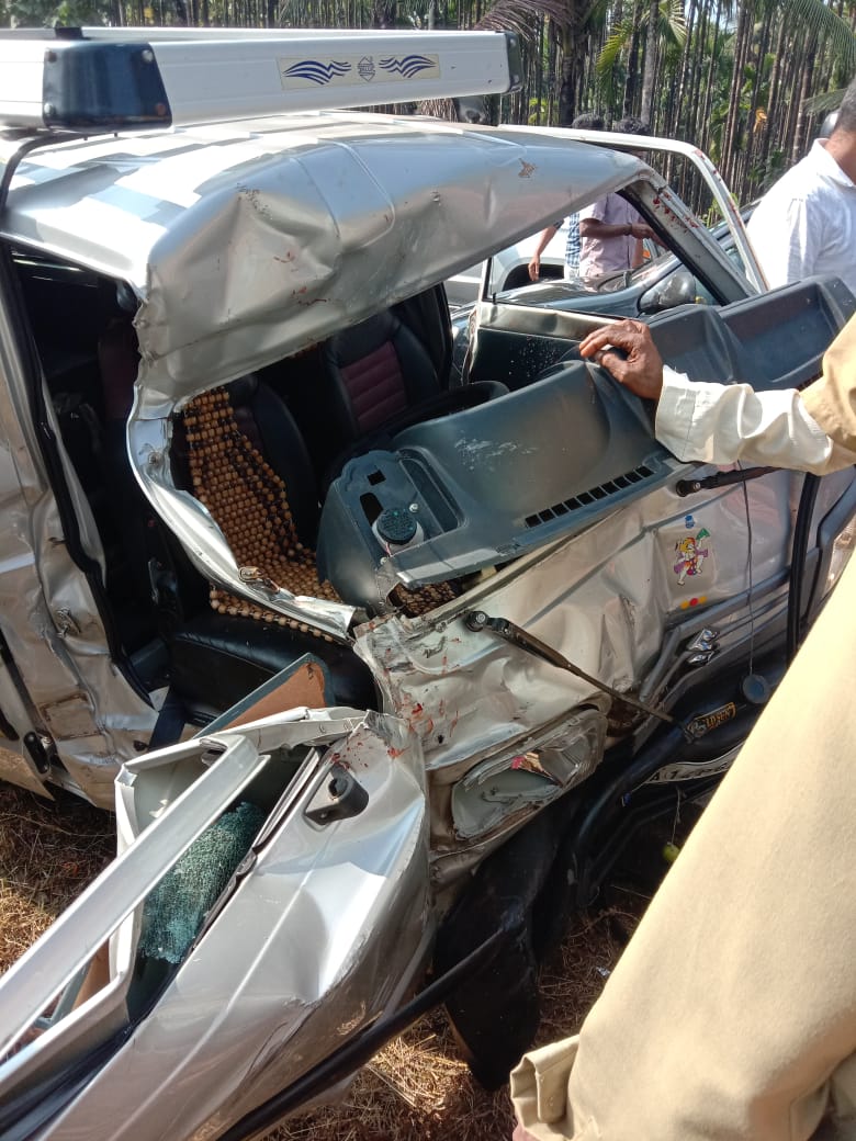 ಬೆಳ್ತಂಗಡಿ : ರಿಕ್ಷಾ - ಓಮ್ನಿ ಮುಖಾಮುಖಿ ಢಿಕ್ಕಿ; ಓರ್ವ ಮೃತ್ಯು