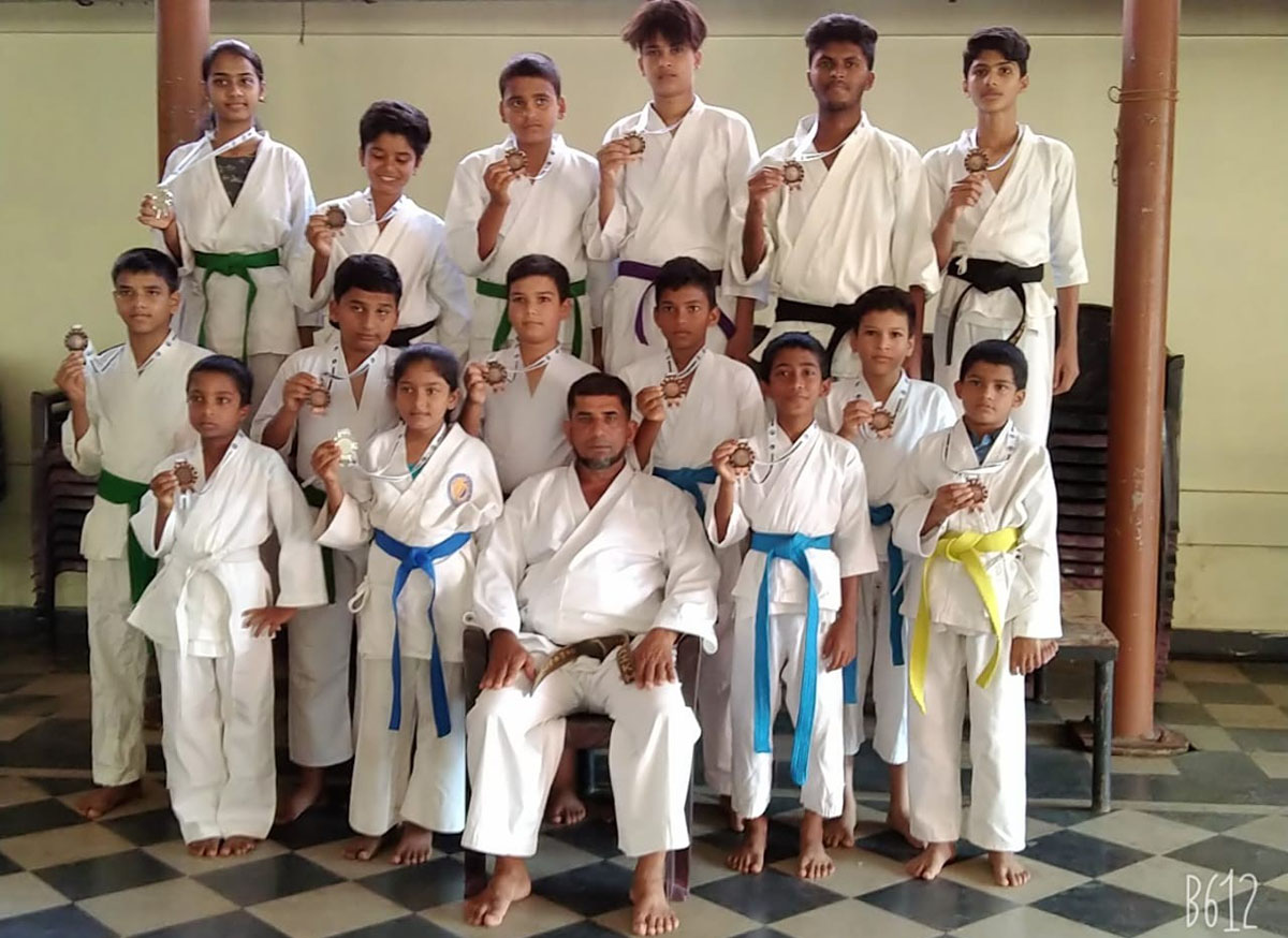 ರಾಷ್ಟ್ರಮಟ್ಟದ ಆನ್‌ಲೈನ್ ಇ ಕಟಾ ಸ್ಪರ್ಧಾಕೂಟದಲ್ಲಿ ಪದಕ