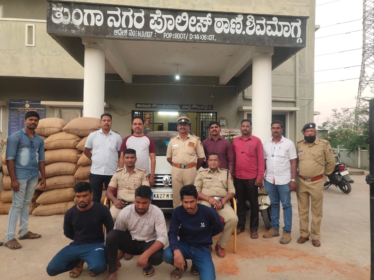 ತುಂಗಾನಗರ ಠಾಣೆ ಪೊಲೀಸರ ಭರ್ಜರಿ ಕಾರ್ಯಾಚರಣೆ: ಅಡಿಕೆ ಕಳ್ಳರ ಬಂಧನ