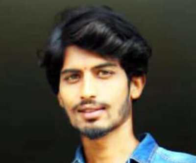 ರಸ್ತೆ ಅಪಘಾತ: ಬೈಕ್ ಸವಾರ ಮೃತ್ಯು