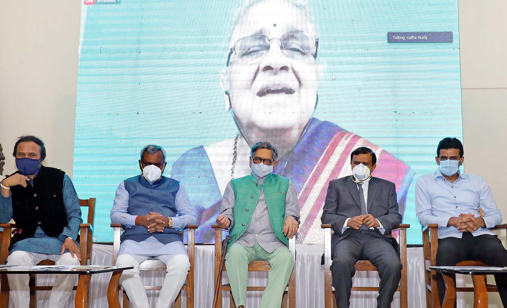 ಕೋವಿಡ್ ಕೊನೆಗೊಂಡರೆ ಮತ್ತೊಮ್ಮೆ ಚಿತ್ರಸಂತೆ ನಡೆಸಿ: ಸುಧಾಮೂರ್ತಿ