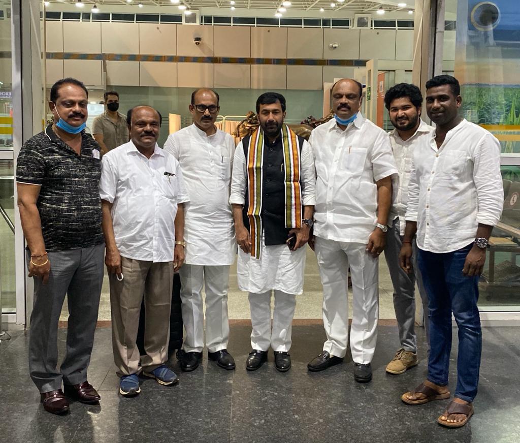 ಮಂಗಳೂರಿಗೆ ಆಗಮಿಸಿದ ಕೆಪಿಸಿಸಿ ಕಾರ್ಯಾಧ್ಯಕ್ಷ ಸಲೀಂ ಅಹ್ಮದ್