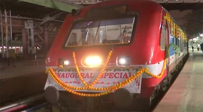 ಬೆಂಗಳೂರು ನಗರದಿಂದ ವಿಮಾನ ನಿಲ್ದಾಣಕ್ಕೆ ತಲುಪಲು ಕೇವಲ 10 ರೂ. ಖರ್ಚು !