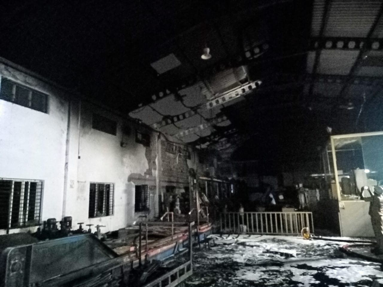 ಬೈಕಂಪಾಡಿ: ಬಿಡಿ ಉಪಕರಣ ತಯಾರಿಕಾ ಘಟಕದಲ್ಲಿ ಬೆಂಕಿ ಅವಘಡ