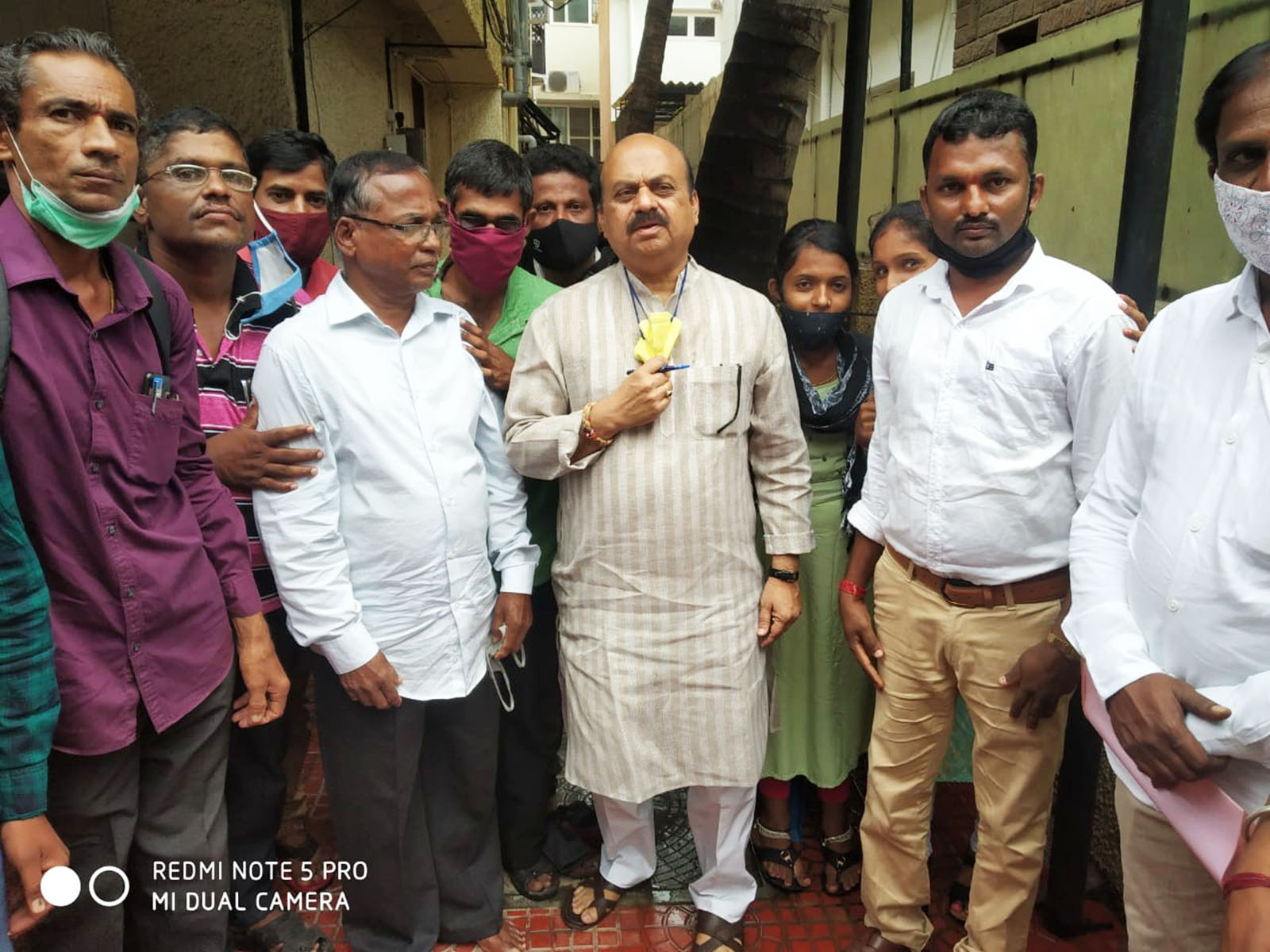 ಉಡುಪಿ: ಎಂಡೋಸಲ್ಫಾನ್ ಅಂಗವಿಕಲರ ಪುನರ್ವಸತಿ ಕೇಂದ್ರಕ್ಕೆಅನುದಾನ ಬಿಡುಗಡೆಗೆ ಆಗ್ರಹಿಸಿ ಸಚಿವ ಬೊಮ್ಮಾಯಿಗೆ ಮನವಿ