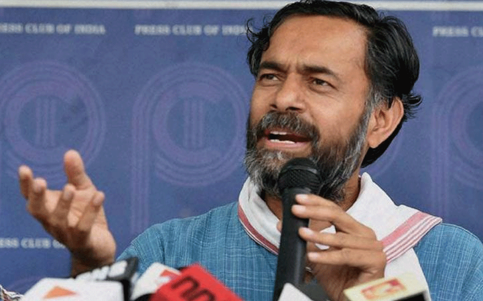 ರೈತರು ದಿಲ್ಲಿಗೆ ತಲುಪದಂತೆ ರೈಲನ್ನು ಬೇರೆ ಕಡೆಗೆ ತಿರುಗಿಸಿದರು: ಯೋಗೇಂದ್ರ ಯಾದವ್ ಆರೋಪ