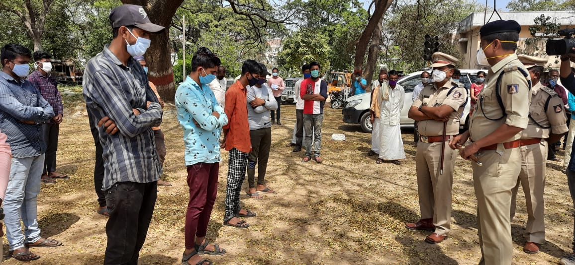 ಶಿವಮೊಗ್ಗ: ಗಾಂಜಾ ಆರೋಪಿಗಳ ಪರೇಡ್