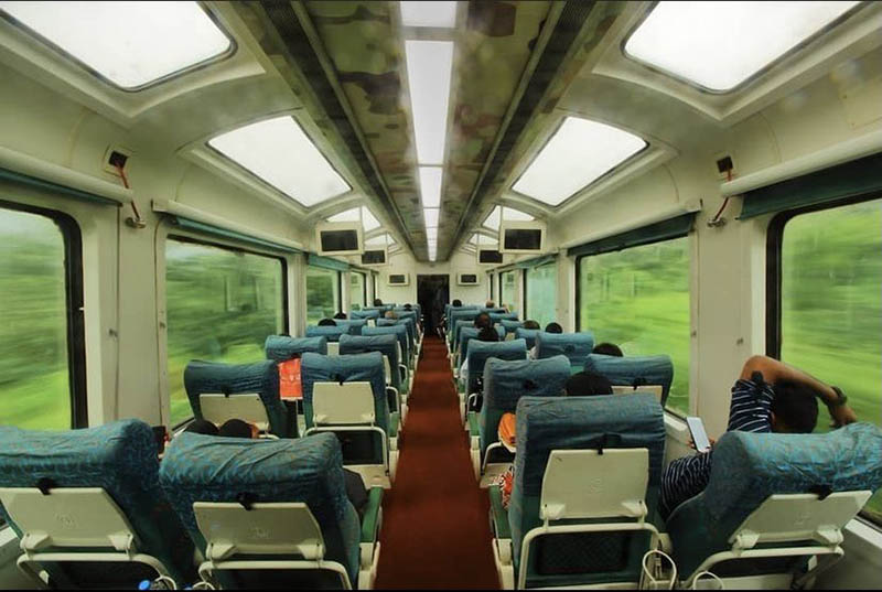 ಪಶ್ಚಿಮಘಟ್ಟದ ಸೌಂದರ್ಯ ಸವಿಯಲು ಬೆಂಗಳೂರು-ಮಂಗಳೂರು ರೈಲಿಗೆ ಗಾಜಿನ ಕಿಟಕಿ, ಛಾವಣಿ