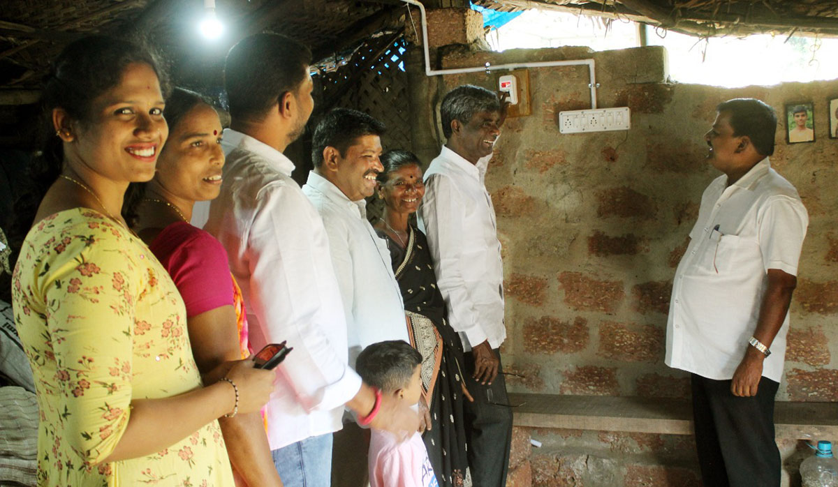 ಕೋಟತಟ್ಟು ಮನೆಗೆ ಉಚಿತ ವಿದ್ಯುತ್ ಸಂಪರ್ಕ | Vartha Bharati- ವಾರ್ತಾ ಭಾರತಿ