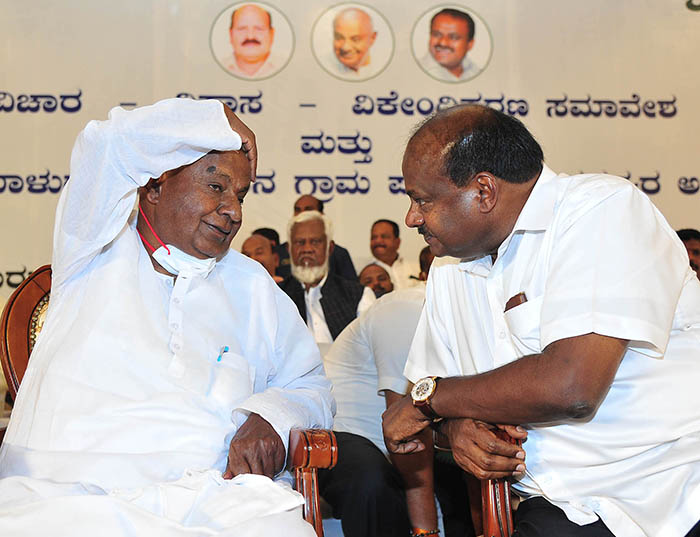 ಮೂರು ಕ್ಷೇತ್ರಗಳ ಉಪಚುನಾವಣೆಯಲ್ಲಿ ಜೆಡಿಎಸ್ ಸ್ಪರ್ಧೆ: ಮಾಜಿ ಸಿಎಂ ಕುಮಾರಸ್ವಾಮಿ