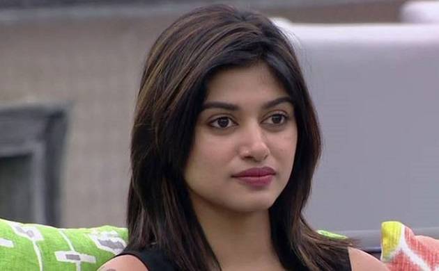 ಗೋ ಬ್ಯಾಕ್‍ ಮೋದಿ  ಟ್ವೀಟ್ ಮಾಡಿದ ಖ್ಯಾತ ತಮಿಳು ನಟಿ ಓವಿಯಾ ವಿರುದ್ಧ ದೂರು ನೀಡಿದ ಬಿಜೆಪಿ ಸದಸ್ಯ