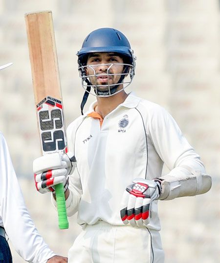 ಭಾರತದ ವಿಕೆಟ್ ಕೀಪರ್-ಬ್ಯಾಟ್ಸ್ ಮನ್ ನಮನ್ ಓಜಾ ಎಲ್ಲ ಮಾದರಿಯ ಕ್ರಿಕೆಟಿಗೆ ವಿದಾಯ