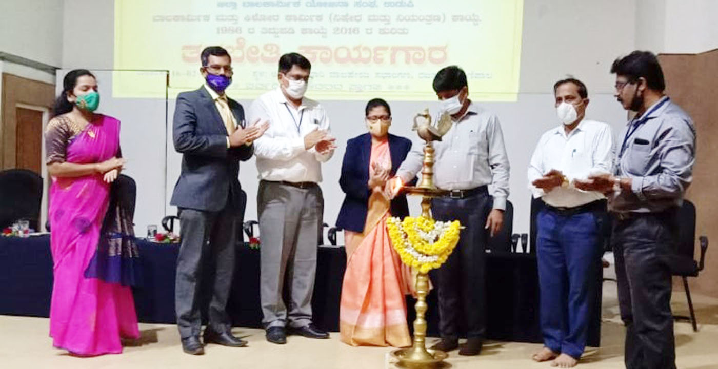 ​ಬಾಲಕಾರ್ಮಿಕರನ್ನು ನೇಮಿಸಿಕೊಂಡವರಿಗೆ ಎರಡು ವರ್ಷ ಜೈಲು: ಉಡುಪಿ ಜಿಲ್ಲಾಧಿಕಾರಿ