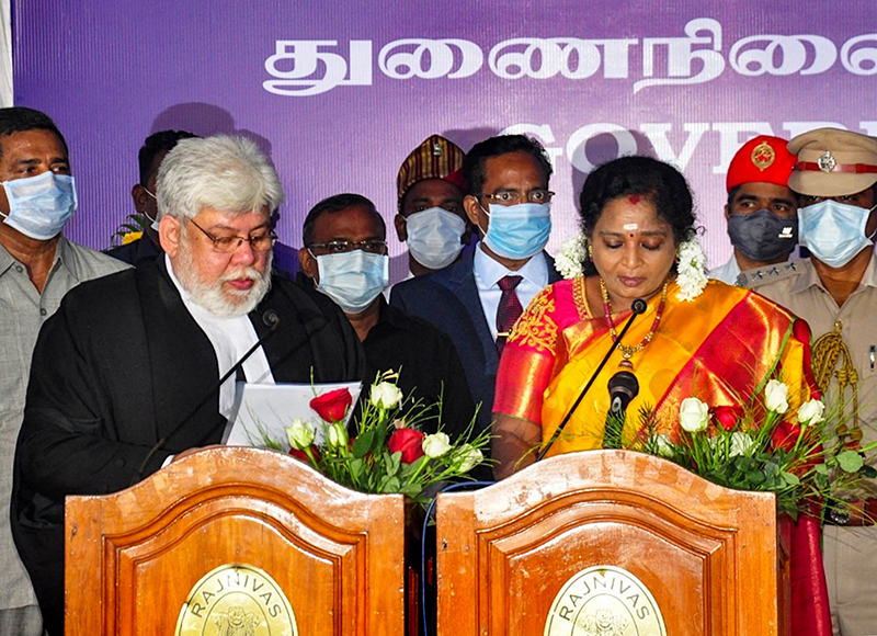 ಪುದುಚ್ಚೇರಿ ಲೆ. ಗವರ್ನರ್ ಆಗಿ ತಮಿಳ್‌ಇಸೈ ಸೌಂದರರಾಜನ್ ಪ್ರಮಾಣವಚನ